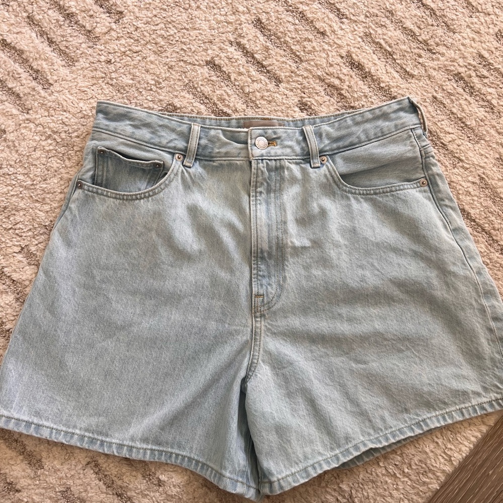 Everlane Light Blue Denim High-Waist Women’s Shorts